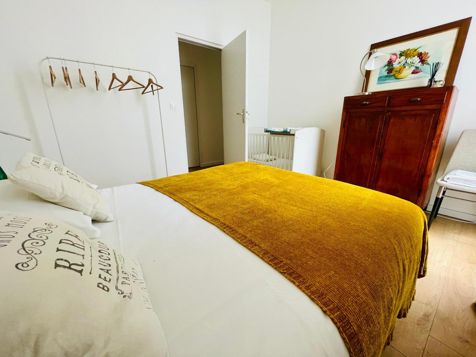Liberte - Grand Appartement 4 Pers Avec Parking Lille Centre Exterior photo
